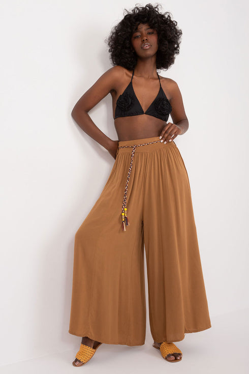 Women trousers model 196766 Och lla